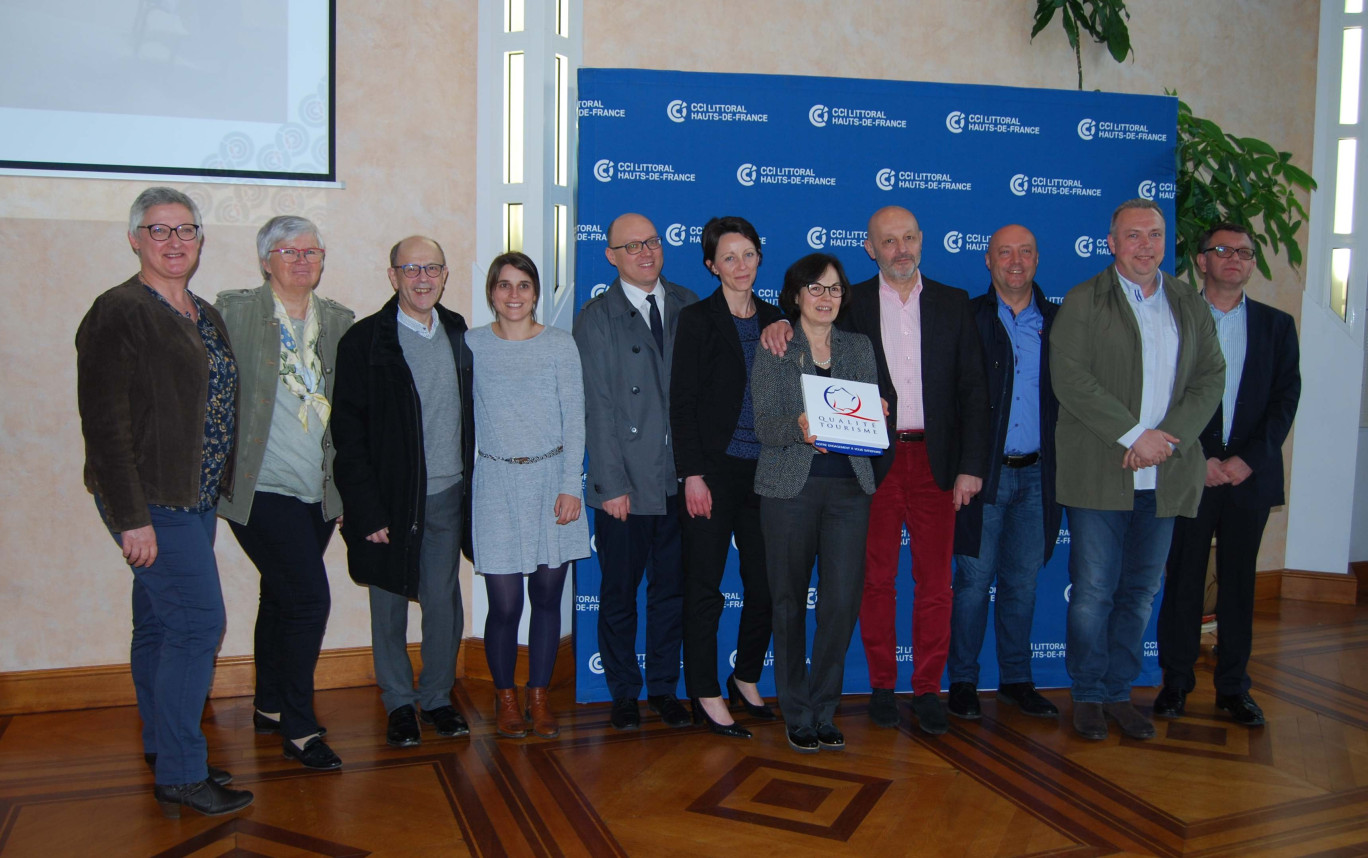 Les professionnels de l’hôtellerie et de la restauration félicités par Christine Nacry, présidente de la commission tourisme de la CCI Littoral Hauts-de-France.