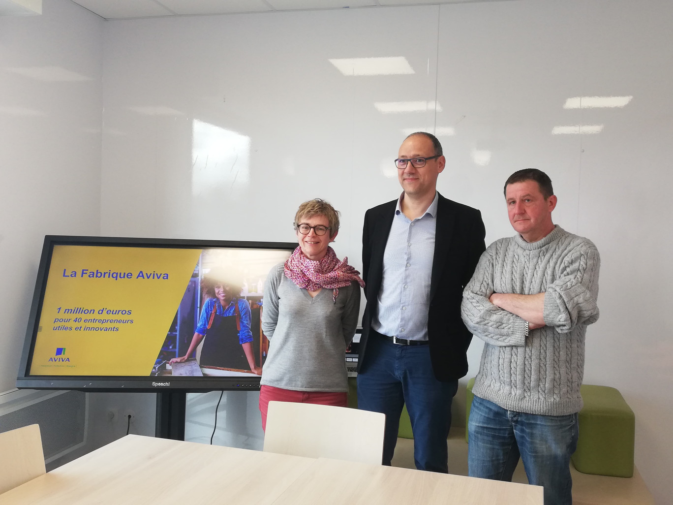 Sébastien Hedin d’Aviva (au centre), accompagné de Valérie Faucquez et de Bruno Saudemont, participants au projet.