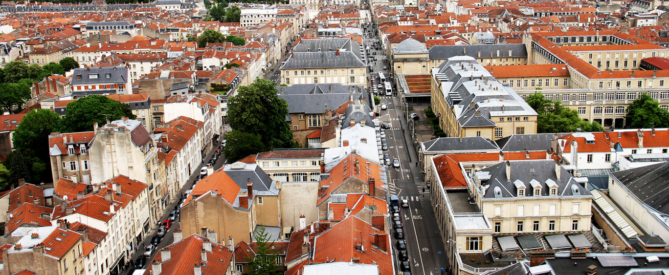 En France, la barre symbolique du million de transactions immobilières a été dépassée en 2019, confirment les notaires dans leur bilan immobilier.