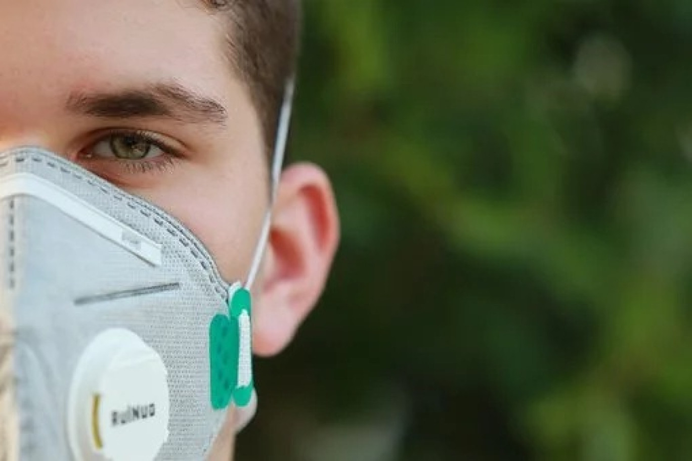 Des masques fabriqués par des enseignants d'un lycée en Saône et Loire