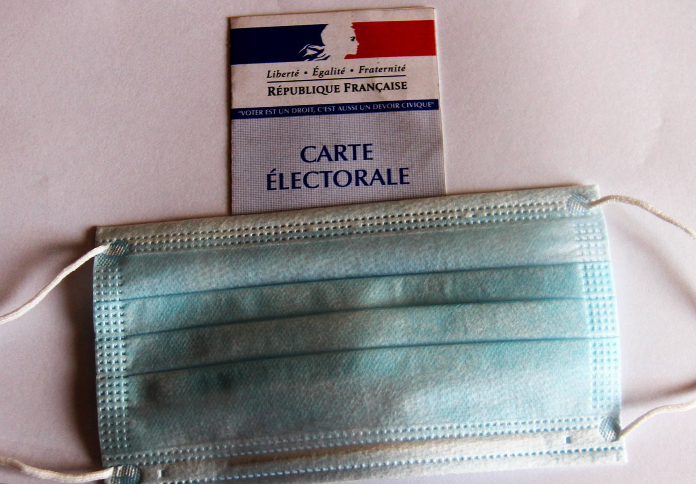 Élections masquées...