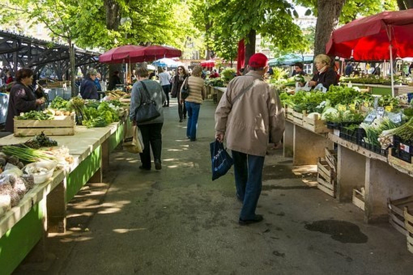 Un village place Carnot