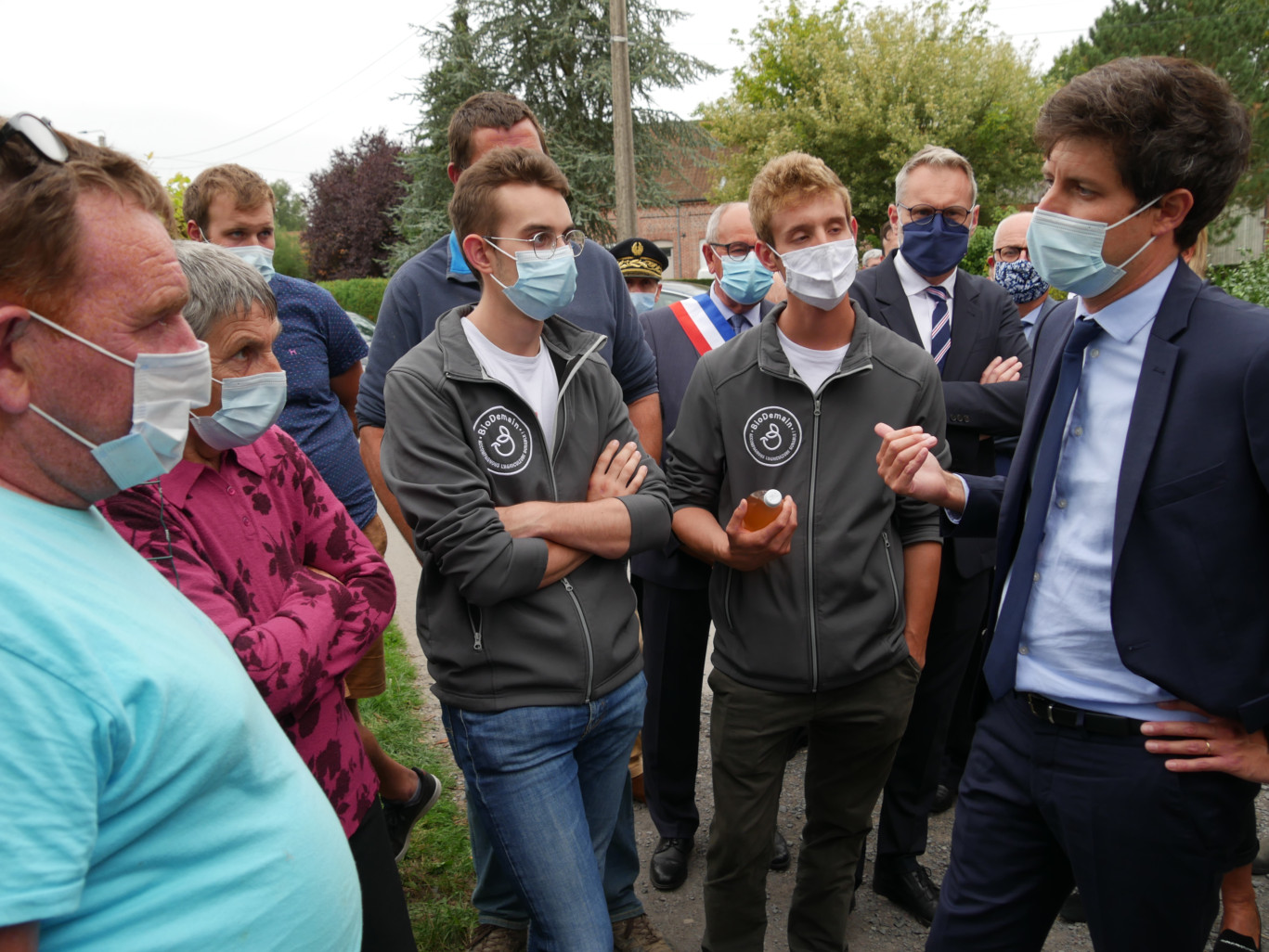 A la ferme Havez, à Ennevelin, Julien Denormandie est allé à la rencontre du monde agricole. © Aletheia Press / M.R.