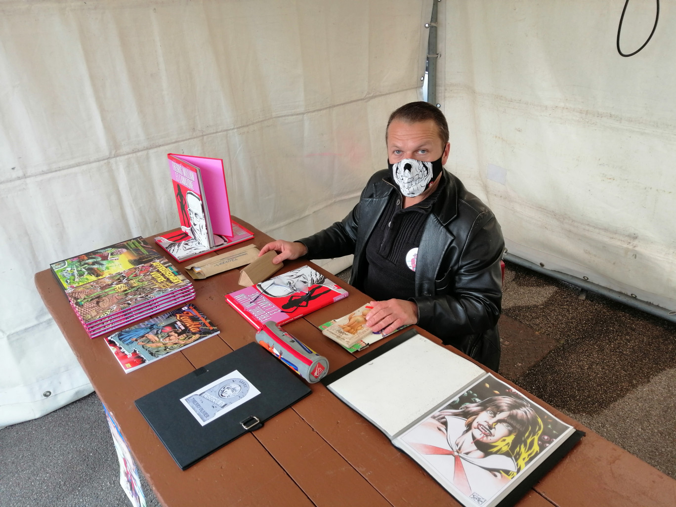 Thierry Olivier, le lauréat 2020 des Bulots d'or, catégorie dessinateur (Il s'agit du prix remis par l'ANBD depuis l'an dernier)