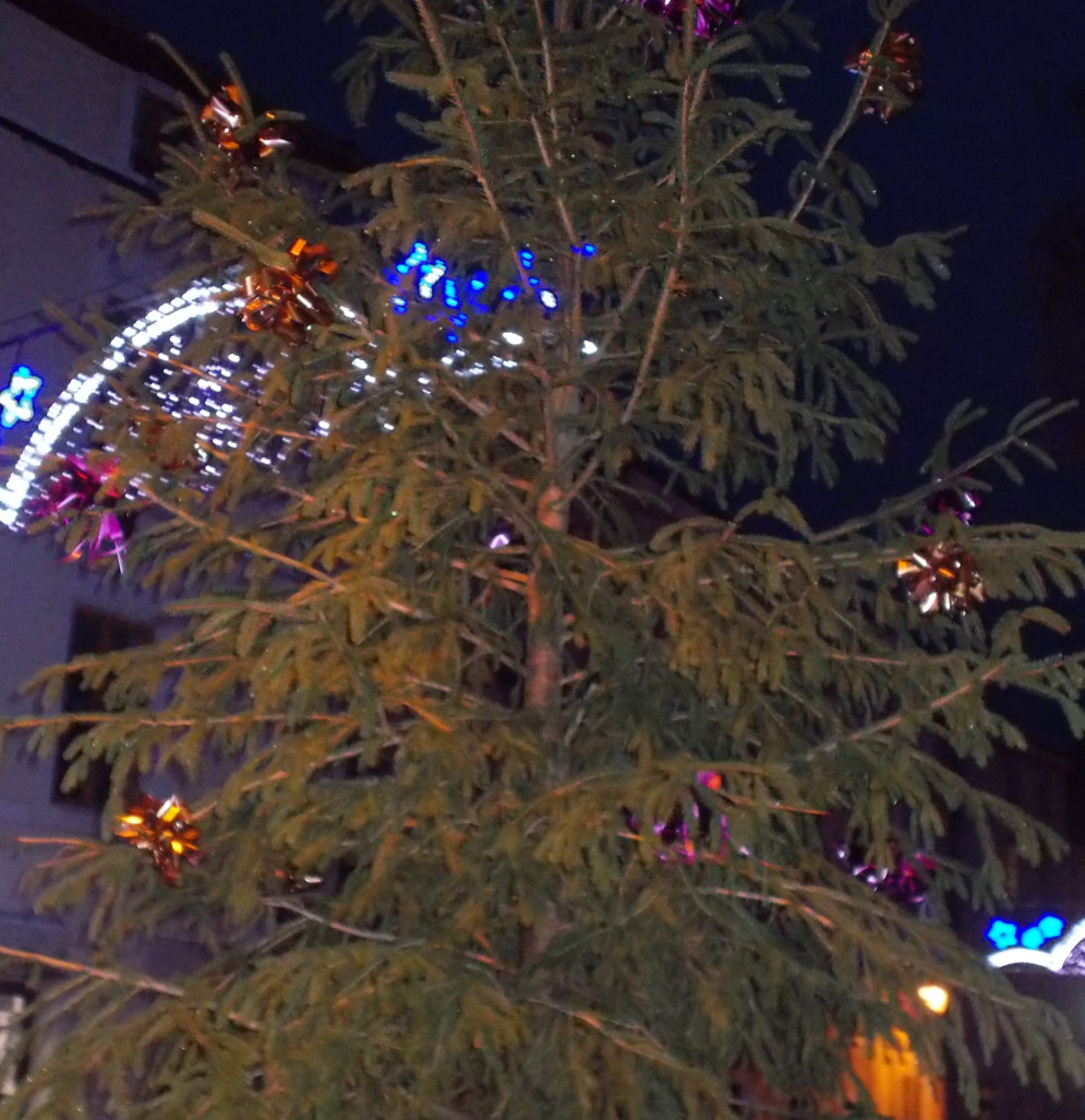 La tradition du sapin de Noël en Lorraine vient du Moyen Âge. 